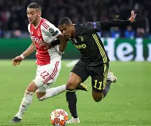 移动端游戏-尤文图斯球员备战对决阿贾克斯的比赛的简单介绍