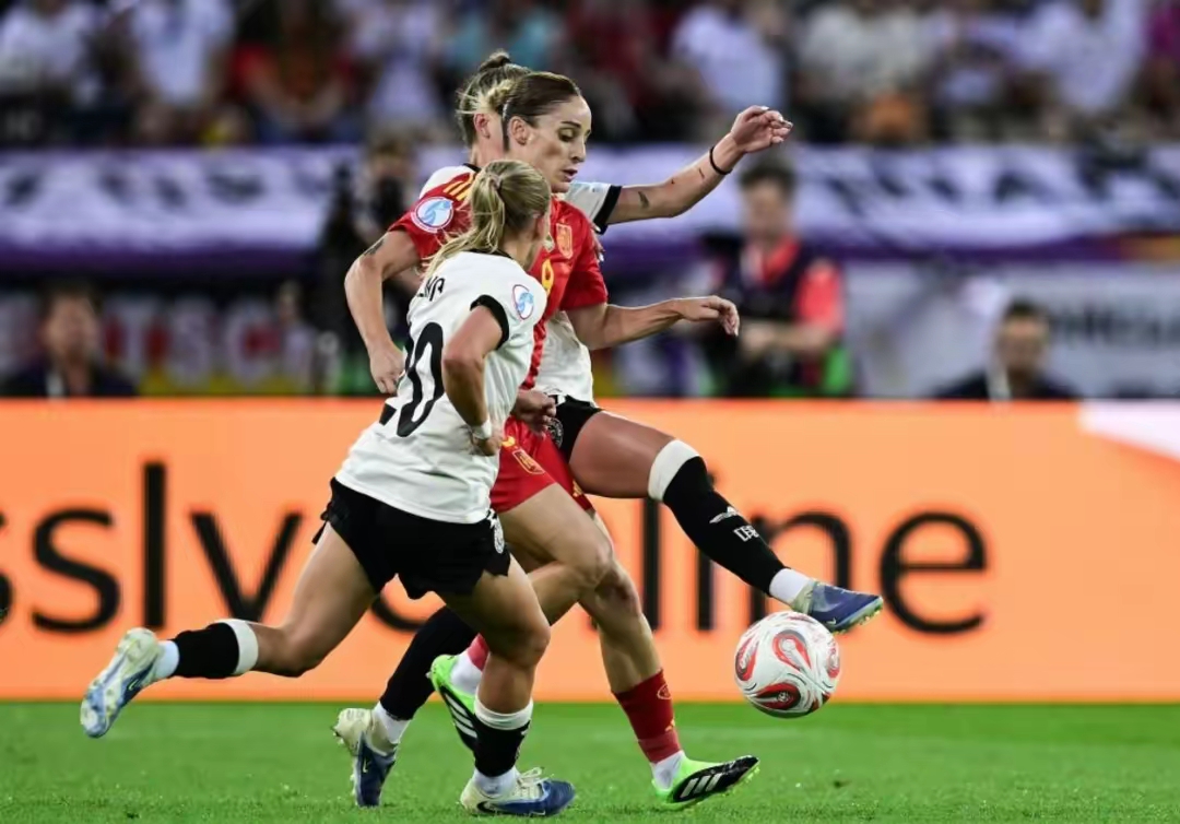 红星队欧冠冠军阵容 红星队欧冠冠军阵容